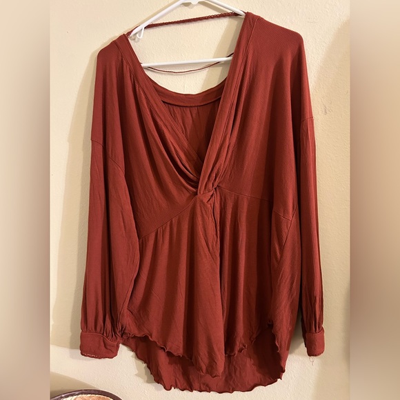 NEW✨ FREE PEOPLE TOP - Picture 3 of 7